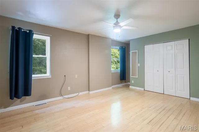 $285,000 | 27 Carr Park Road, Belleville, IL 62223