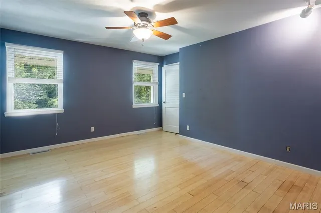 $285,000 | 27 Carr Park Road, Belleville, IL 62223