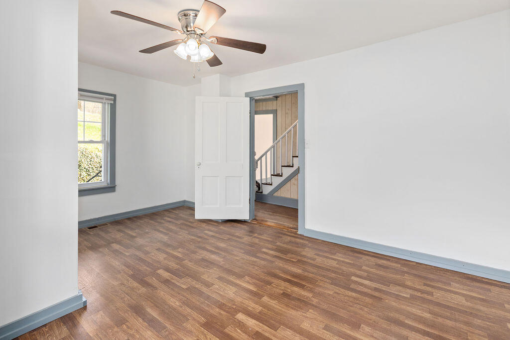 121 Branch Road Eagle Rock, VA 24085 - Photo 23 of 36 _80A6985