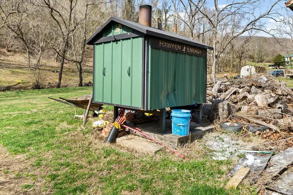 $220,000 | 121 Branch Road, Eagle Rock, VA 24085