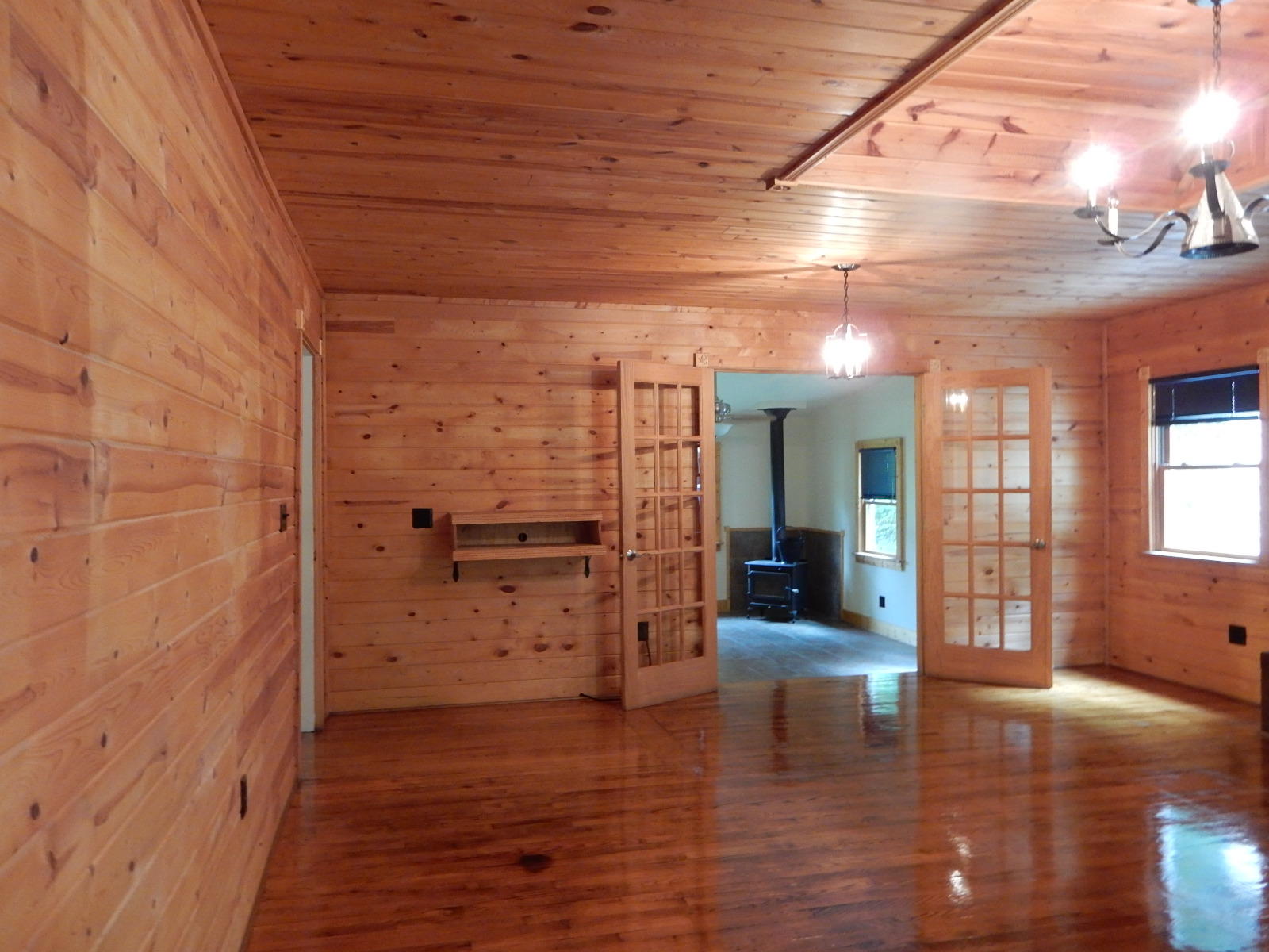 6734 Shingle Ridge Road Roanoke, VA 24018 - Photo 3 of 25 DSCN7439