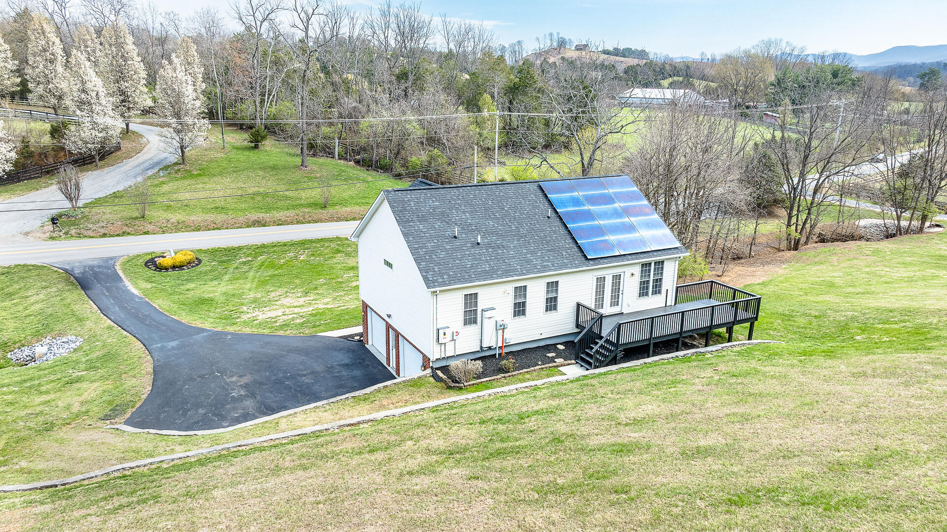 1687 Trinity Road Troutville, VA 24175 - Photo 5 of 49 1687 Trinity Rd-4