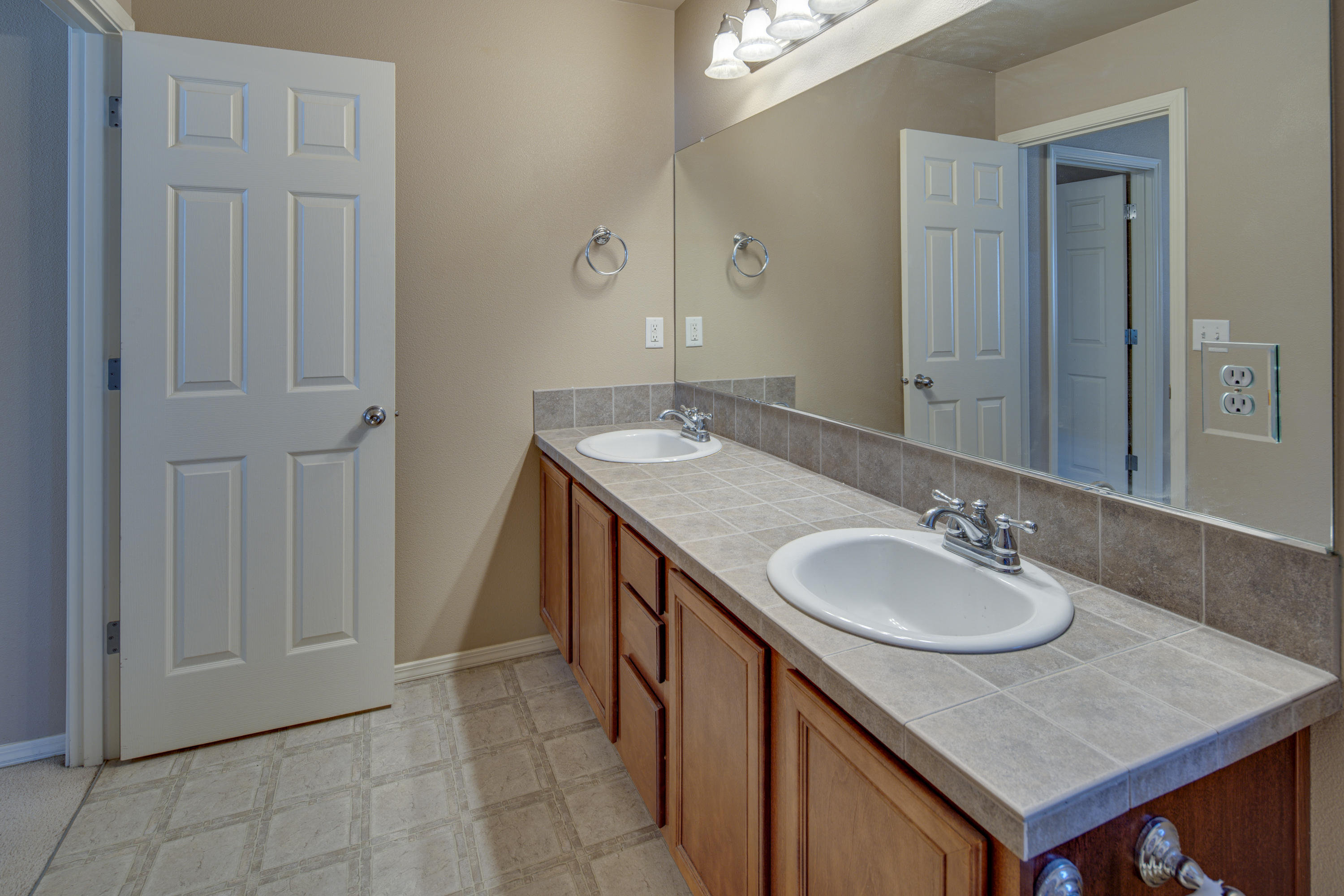 62029 Quail Run Place Bend, OR 97701 - Photo 34 of 35 34-Dual Sink Vanity in Guest Bath