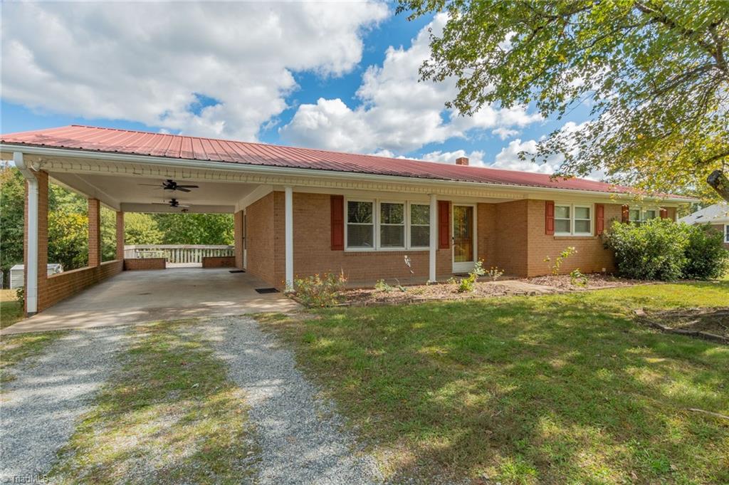 492 Louya Road Lexington, NC 27292 - Photo 1 of 35 Gallery Image 1