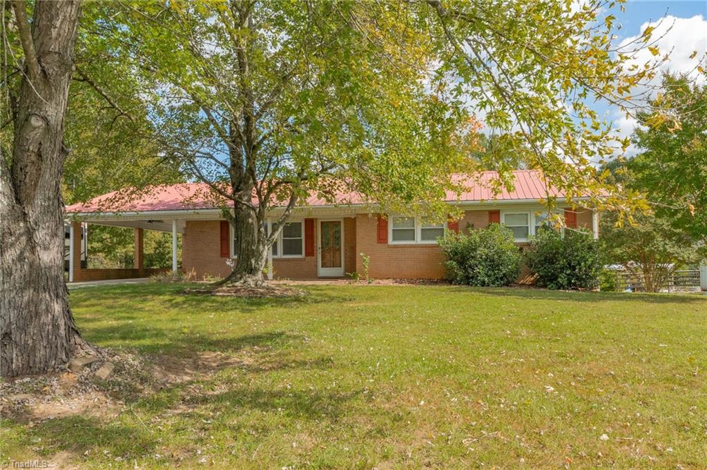 492 Louya Road Lexington, NC 27292 - Photo 2 of 35 Gallery Image 2