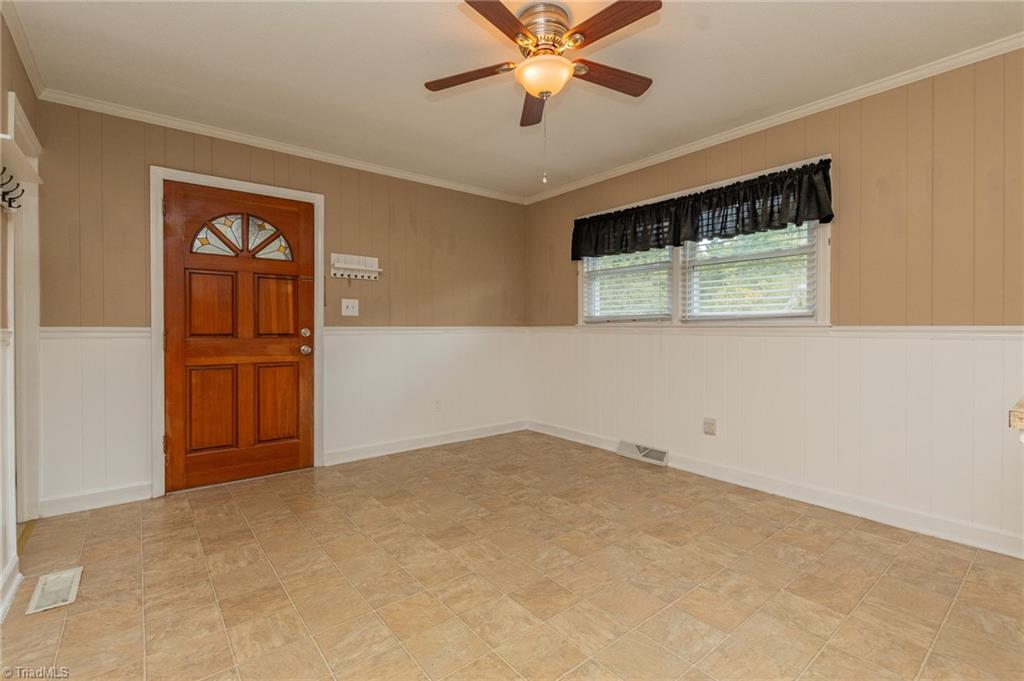 492 Louya Road Lexington, NC 27292 - Photo 6 of 35 Gallery Image 6