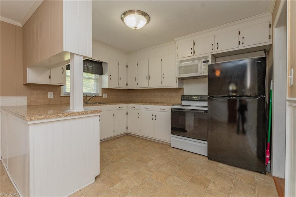 492 Louya Road Lexington, NC 27292 - Photo 7 of 35 Gallery Image 7