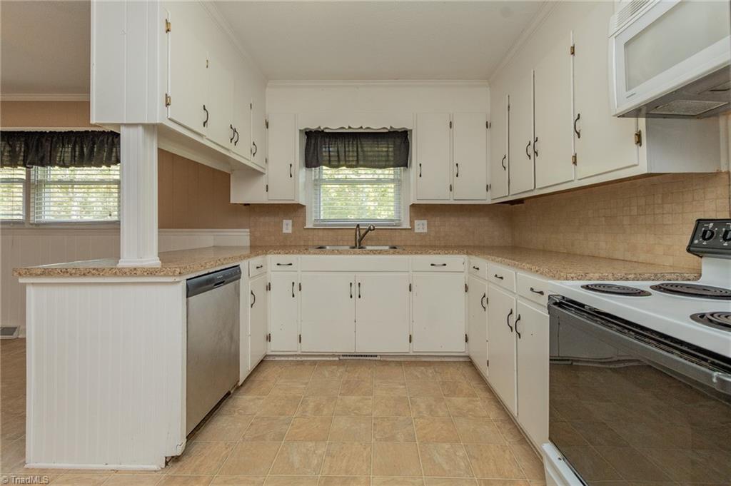 492 Louya Road Lexington, NC 27292 - Photo 9 of 35 Gallery Image 9