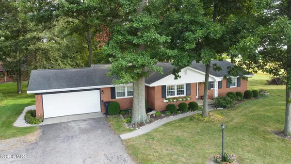 $279,000 | 4958 Rd R, Pandora, OH 45877