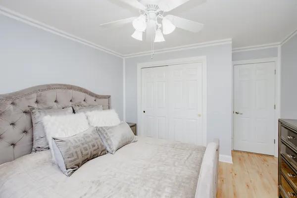 $3,200 | 938 Aberdeen Drive, Crystal Lake, IL 60014