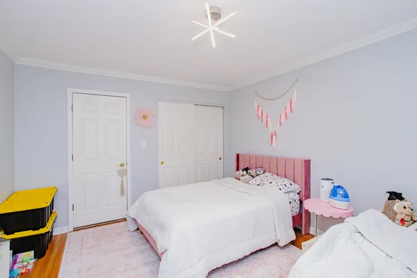 $3,200 | 938 Aberdeen Drive, Crystal Lake, IL 60014