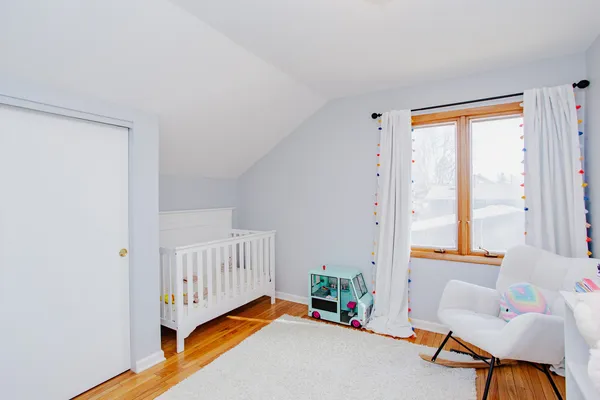 $3,200 | 938 Aberdeen Drive, Crystal Lake, IL 60014