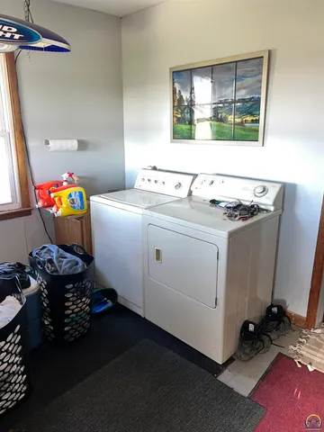 $744,250 | 9335 Northwest 66th Street, Silver Lake, KS 66539