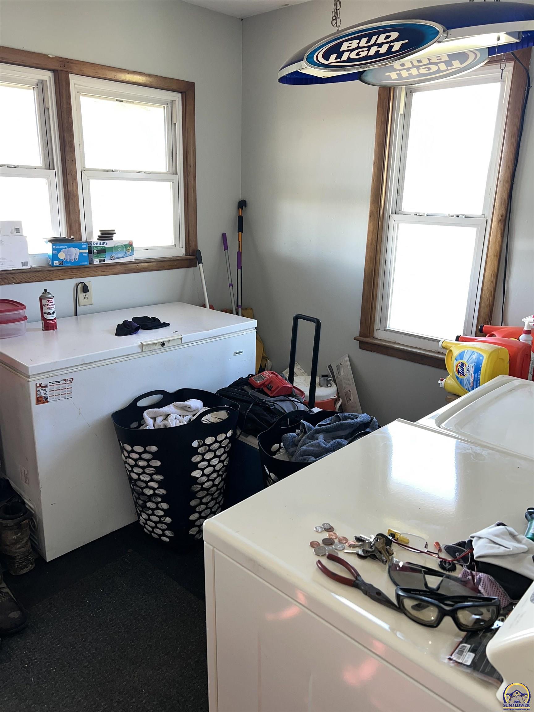 9335 Northwest 66th Street Silver Lake, KS 66539 - Photo 16 of 87