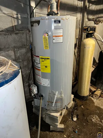 $744,250 | 9335 Northwest 66th Street, Silver Lake, KS 66539