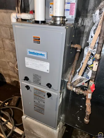 $1,400,000 | 9335 Northwest 66th Street, Silver Lake, KS 66539