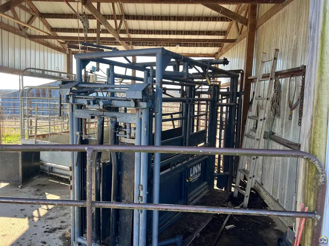 $744,250 | 9335 Northwest 66th Street, Silver Lake, KS 66539