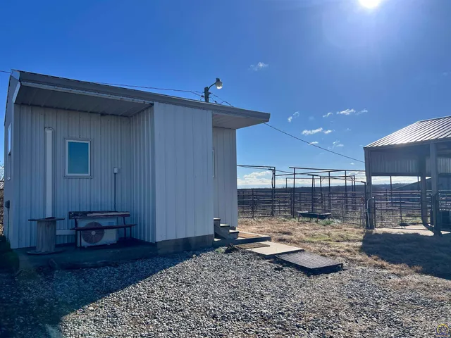 $744,250 | 9335 Northwest 66th Street, Silver Lake, KS 66539