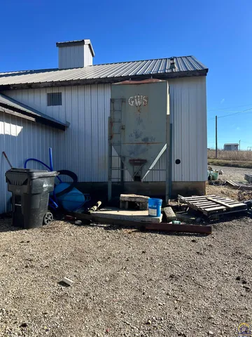 $744,250 | 9335 Northwest 66th Street, Silver Lake, KS 66539