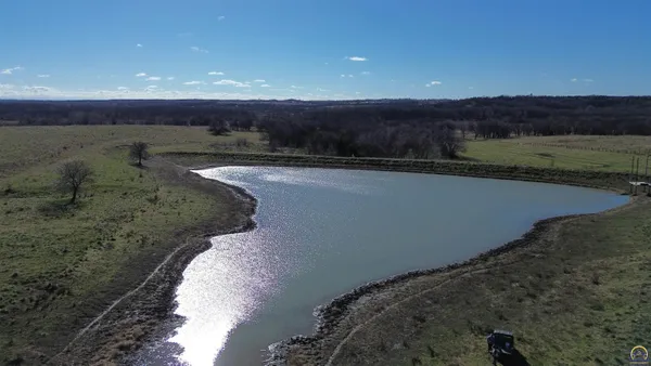 $1,400,000 | 9335 Northwest 66th Street, Silver Lake, KS 66539