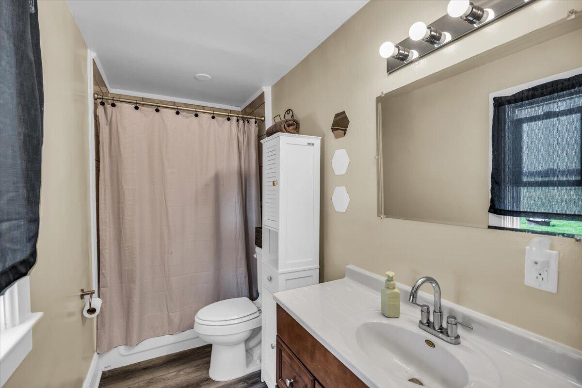 235 East Woolcock Street Jefferson, WI 53549 - Photo 12 of 32 1st floor full bath