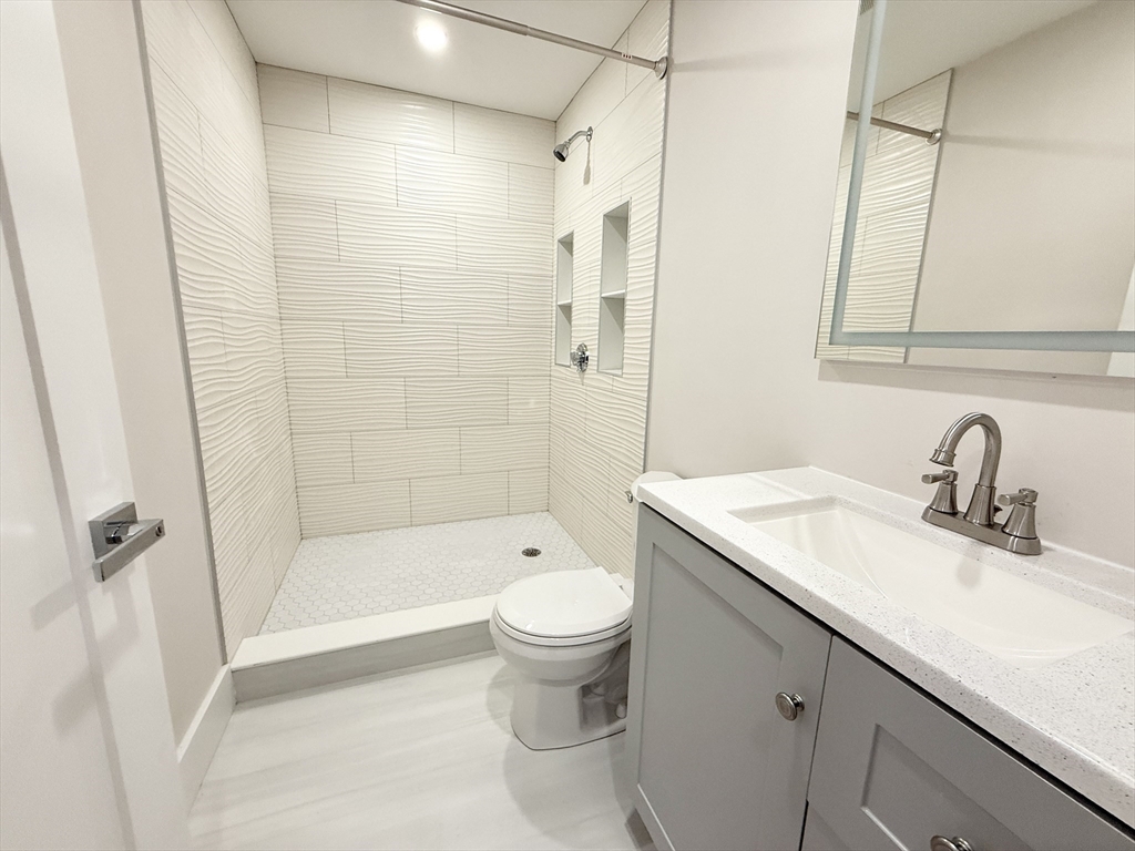 36 Raven Street, Unit 1 Boston, MA 02125 - Photo 7 of 8
