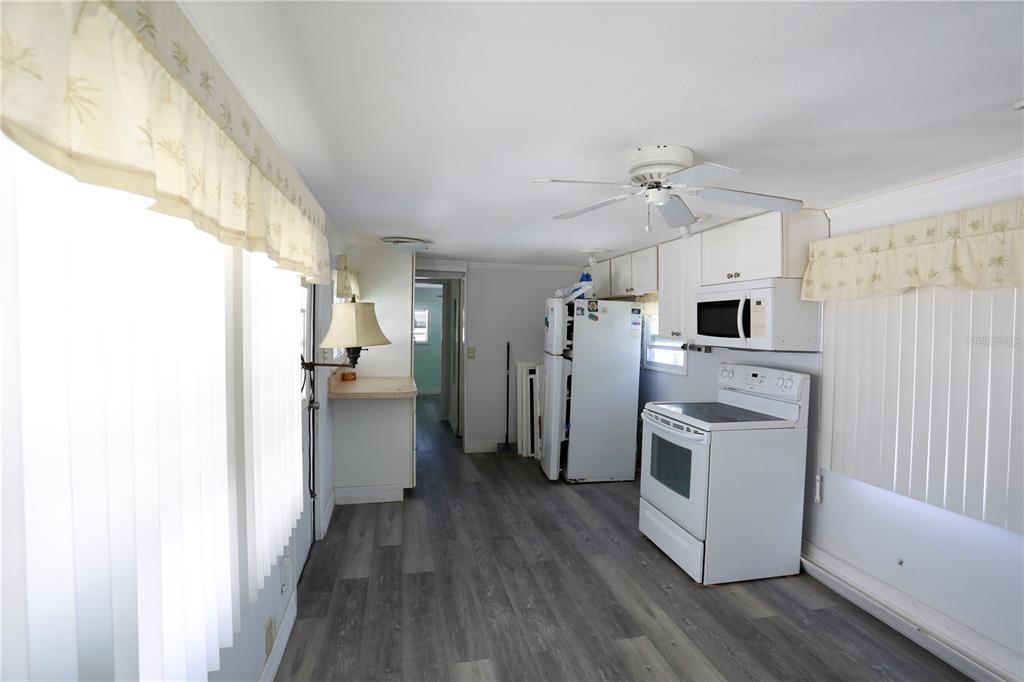 2295 North Beach Road, Unit 6 Englewood, FL 34223 - Photo 11 of 26