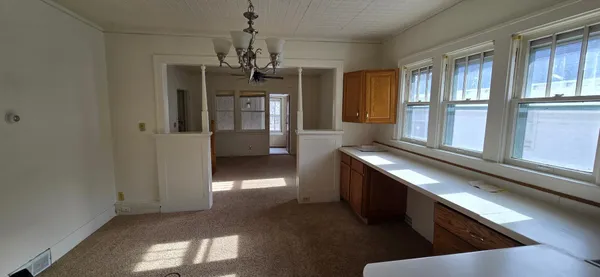 $228,000 | 714 Oak Street North, Fargo, ND 58102