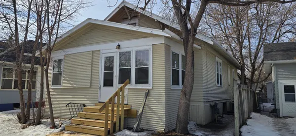 $228,000 | 714 Oak Street North, Fargo, ND 58102