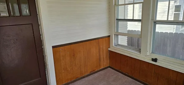 $228,000 | 714 Oak Street North, Fargo, ND 58102