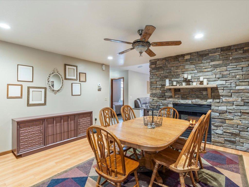 229 Wisconsin Avenue Southwest Staples, MN 56479 - Photo 2 of 33