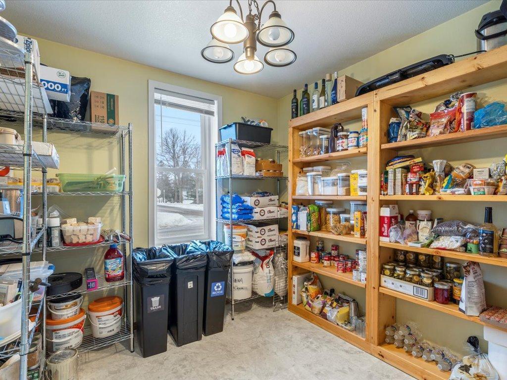 229 Wisconsin Avenue Southwest Staples, MN 56479 - Photo 9 of 33