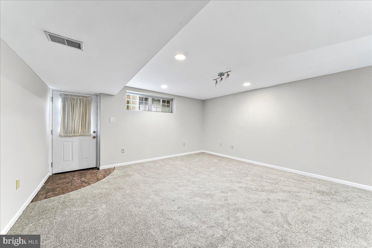 103 Bonnybrook Road Middletown, DE 19709 - Photo 23 of 32 a view of an empty room