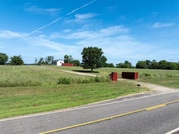 $699,000 | 3139 Farm Road 3134, Cumby, TX 75433