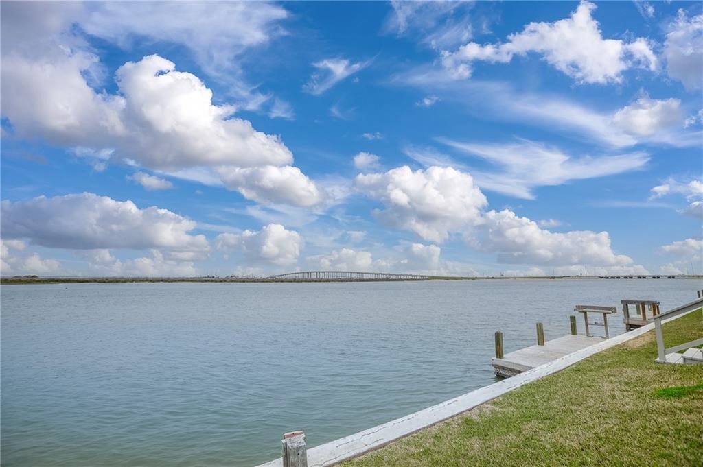 14300 Aloha Street, Unit 231 Corpus Christi, TX 78418 - Photo 25 of 37 a view of a lake in middle of the house