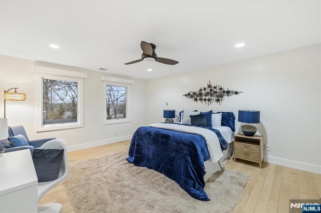 827 Alden Road Paramus, NJ 07652 - Photo 21 of 35 Gallery Image 21