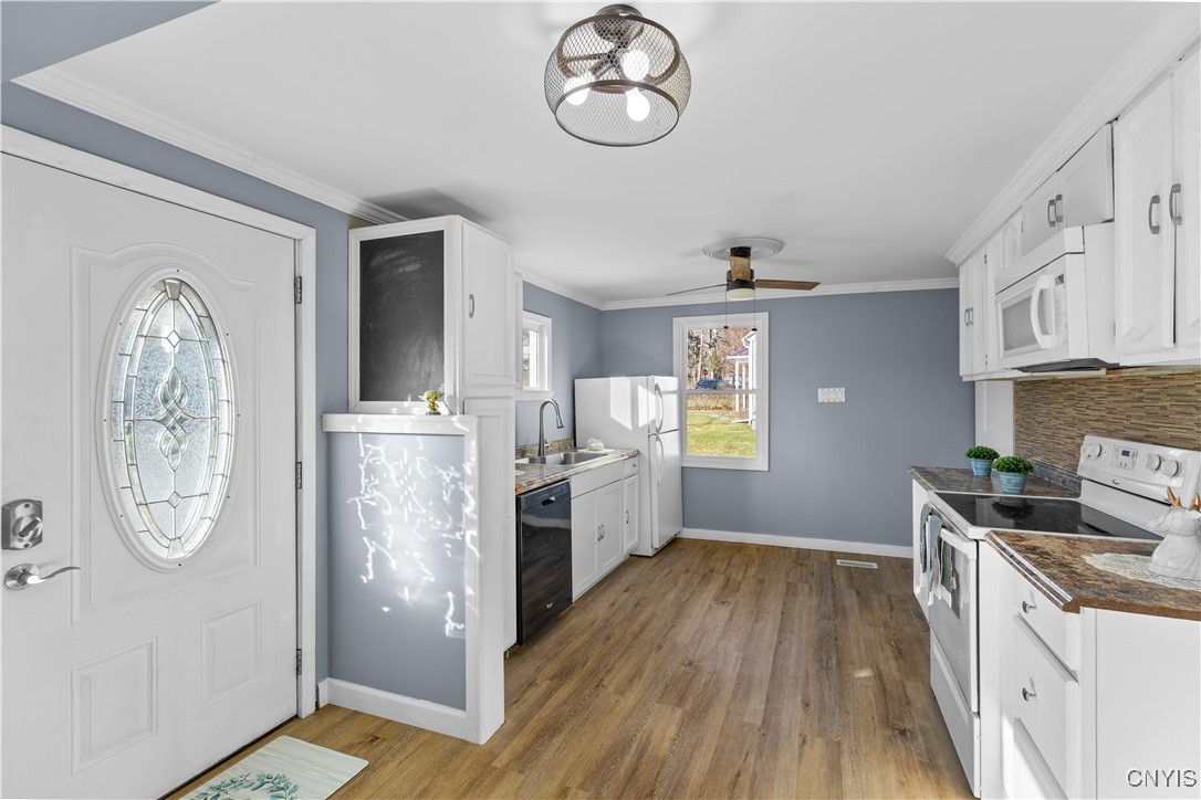 118 Hedgewood Place Deerfield, NY 13502 - Photo 20 of 45