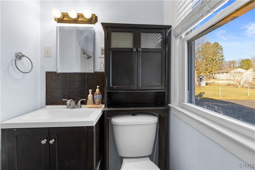 118 Hedgewood Place Deerfield, NY 13502 - Photo 24 of 45