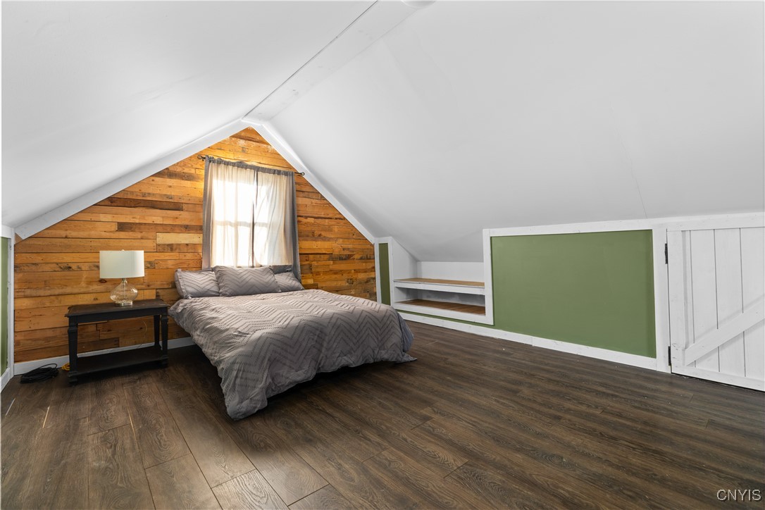 118 Hedgewood Place Deerfield, NY 13502 - Photo 30 of 45 Master suite