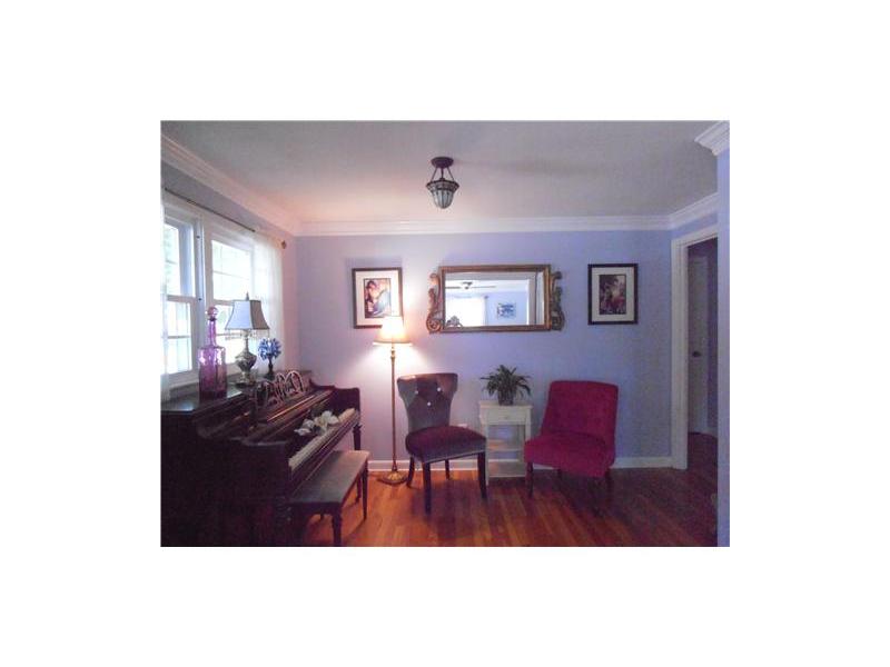 96 Patton Road Woonsocket, RI 02895 - Photo 4 of 7 Living Room.
