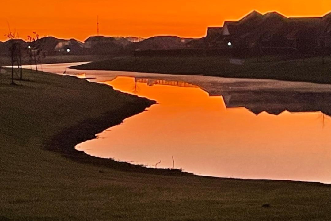 10723 Clfs Vw Drive Rosharon, TX 77583 - Photo 42 of 50 Lakes along the neighborhood trails!
