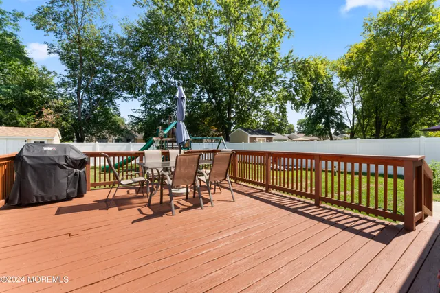 $3,800 | 573 Sumner Avenue, Belford, NJ 07718