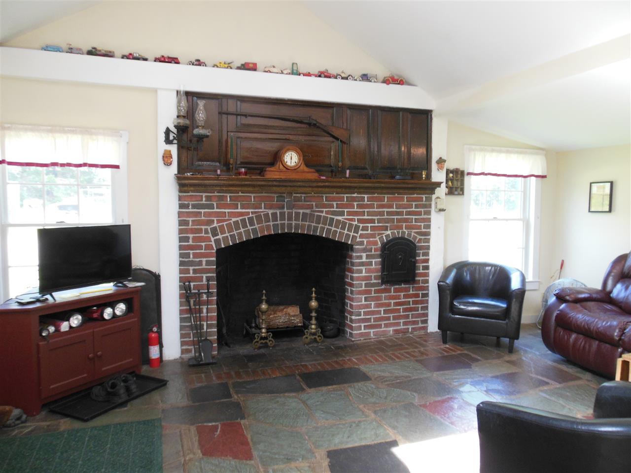 19 Silver Hill Road Auburn, NH 03032 - Photo 7 of 11 Gallery Image 7