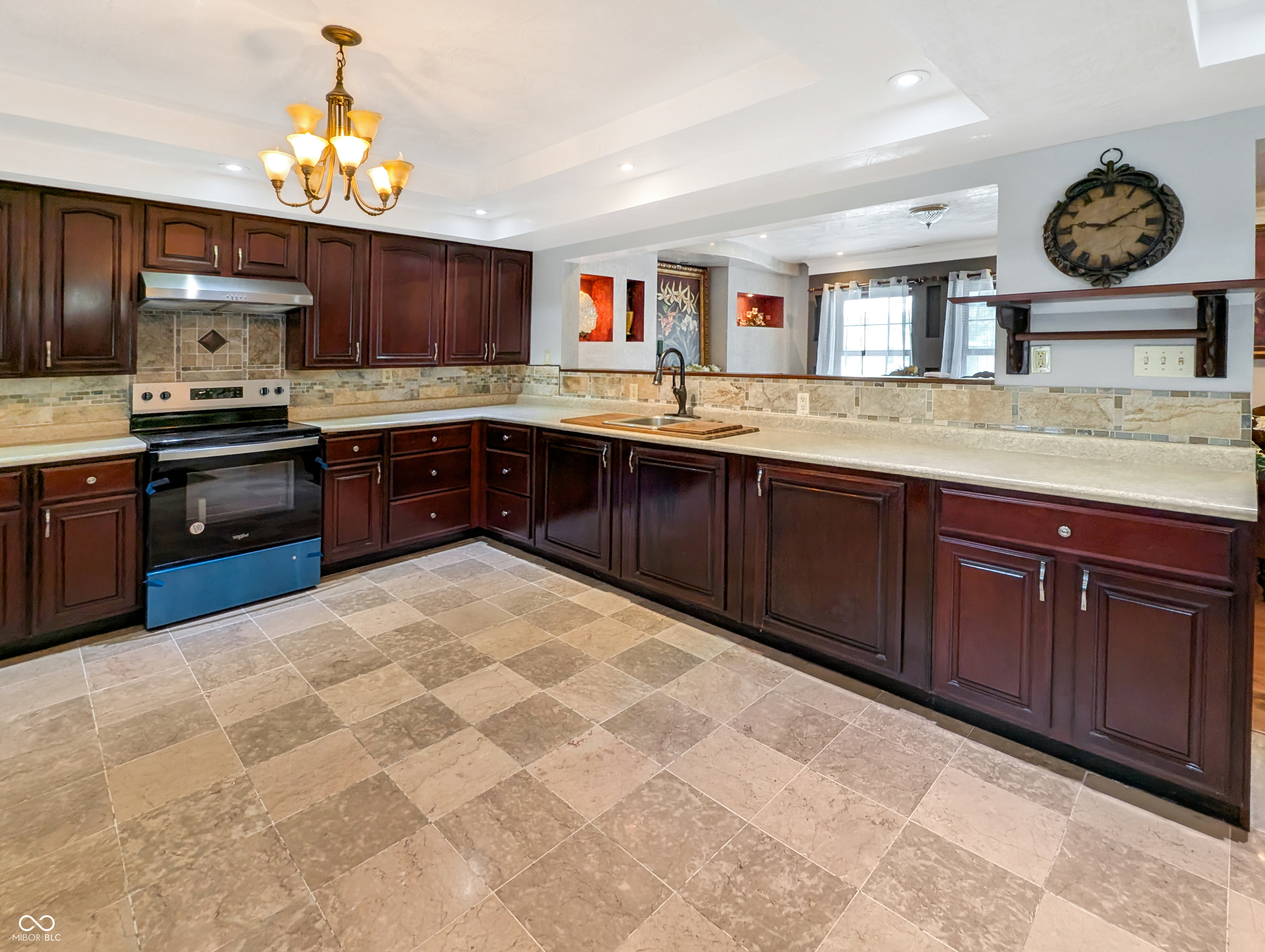 401 Knox Street Frankfort, IN 46041 - Photo 10 of 40