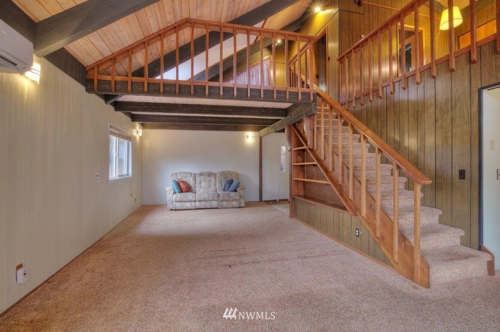2300 East Grapeview Loop Road Grapeview, WA 98546 - Photo 12 of 23 Gallery Image 12