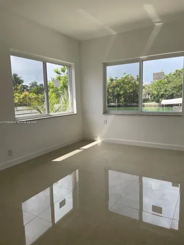 $4,199,000 | 1995 Calais Drive, Miami Beach, FL 33141