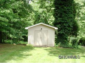39 Pete Luther Road Candler, NC 28715 - Photo 18 of 24 Gallery Image 18