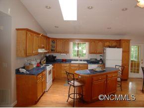39 Pete Luther Road Candler, NC 28715 - Photo 6 of 24 Gallery Image 6