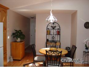 39 Pete Luther Road Candler, NC 28715 - Photo 7 of 24 Gallery Image 7