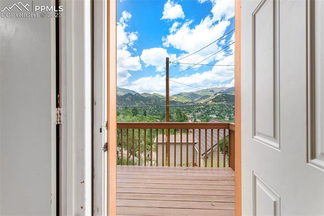 49 Delaware Road Manitou Springs, CO 80829 - Photo 12 of 43